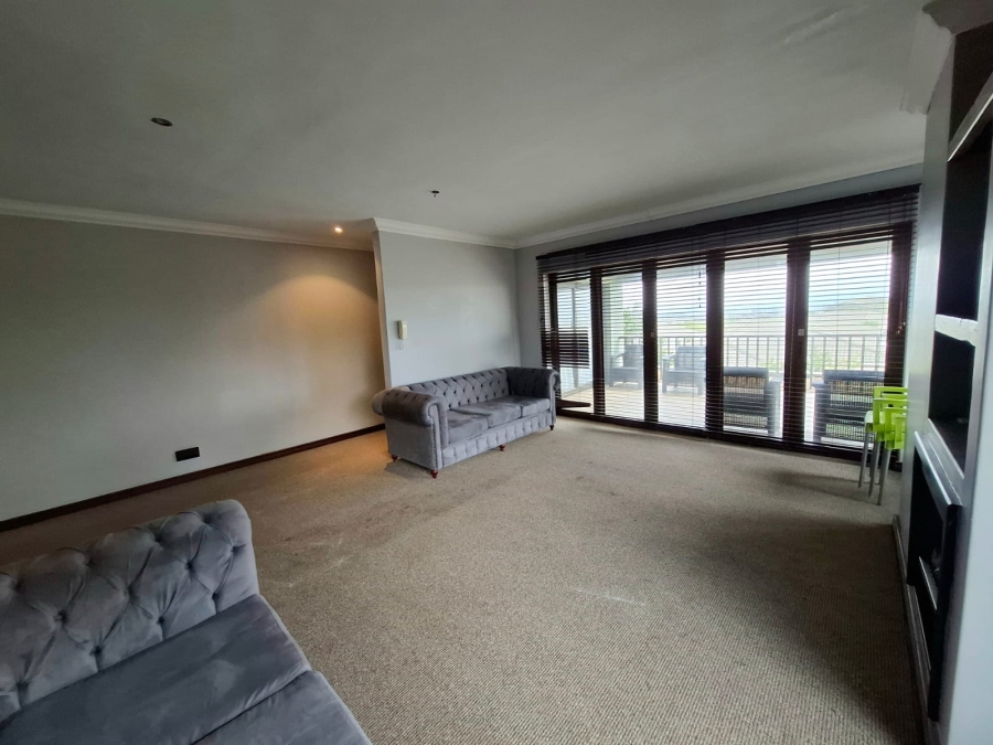 4 Bedroom Property for Sale in Haasendal Western Cape